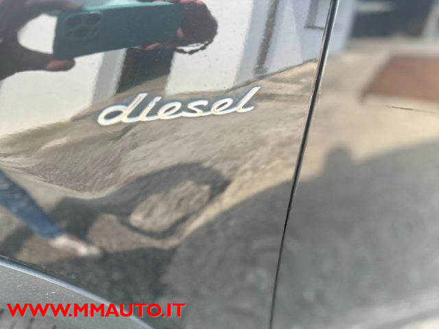 Porsche Cayenne 3.0 Diesel, del 2012, 208.000 km, in vendita a Savignano Sul Rubicone (FC)