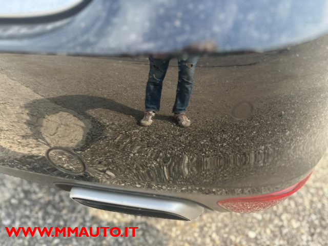 Porsche Cayenne 3.0 Diesel, del 2012, 208.000 km, in vendita a Savignano Sul Rubicone (FC)