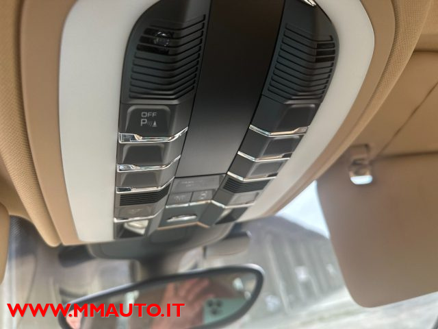Porsche Cayenne 3.0 Diesel usato a SAVIGNANO SUL RUBICONE