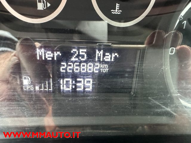 Lancia Ypsilon 1.2 69 CV 5 porte GPL Ecochic Silver CLIMA!!!! usato a SAVIGNANO SUL RUBICONE
