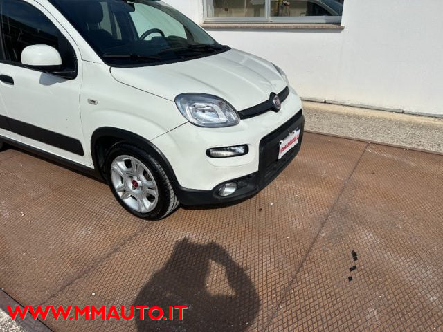 Fiat Panda 1.0 FireFly S&S Hybrid - foto 2 di 4