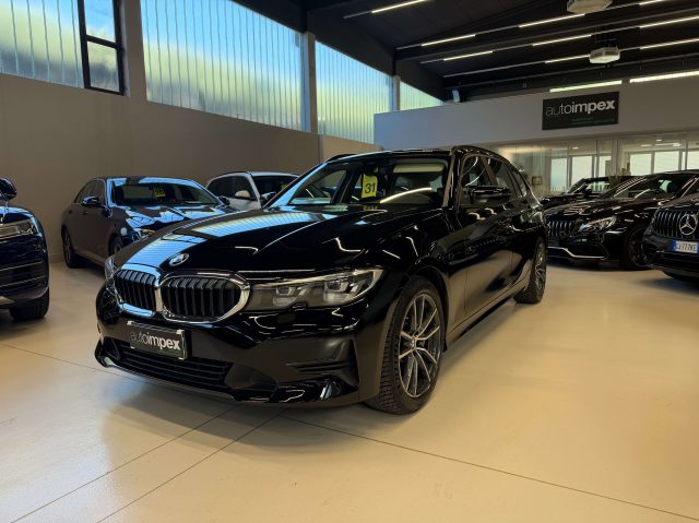 BMW 330 330d Touring xdrive Business Advantage auto UNICO - foto 2 di 4