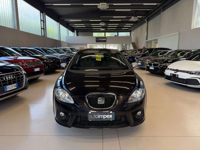 SEAT Leon 2.0 tdi FR c/esp dpf - foto 2 di 4