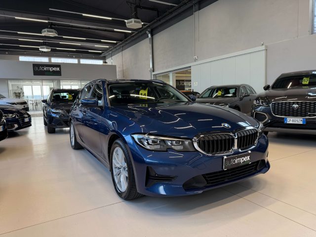 BMW 316 2.0D Touring Touring mhev 48V auto Business Adv. usato a MERANO