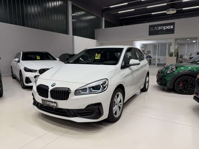 BMW 225 XE ACTIVE TOURER IPERFORMANCE AUTOM UNICO PROPR - foto 3 di 4