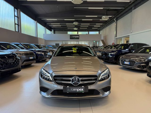 Mercedes-Benz C 220 d 194CV 4matic auto LED/360CAM - foto 2 di 4
