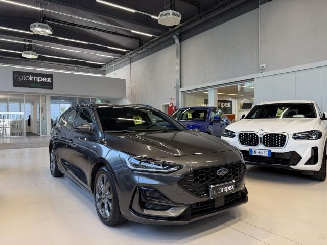 Ford Focus SW 1.0 ecoboost h ST-Line Design 125cv powershift usato a MERANO
