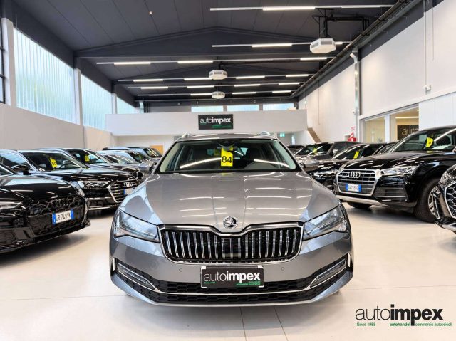 Skoda Superb Wagon 2.0 tdi Style 150cv dsg PELLE/MEMORY/LED - foto 2 di 4