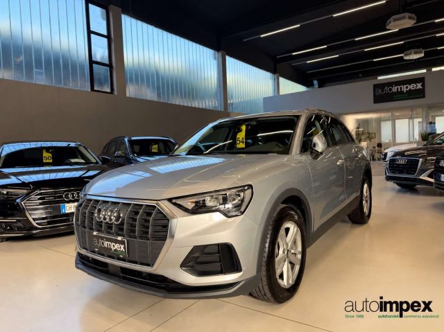 Audi Q3 40 2.0 tdi Business quattro 190cv s-tronic - foto 3 di 4