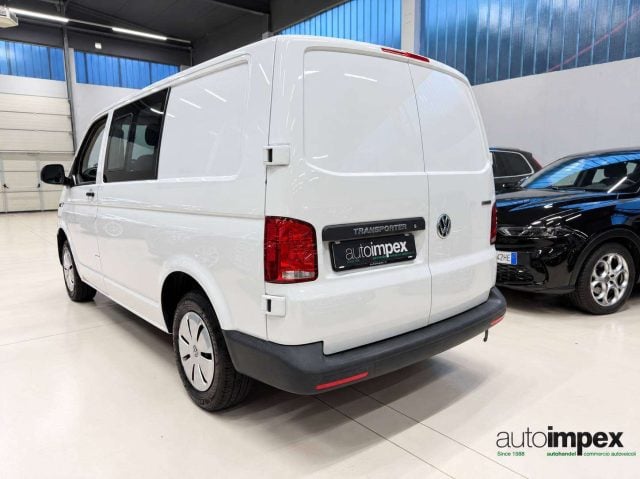 Volkswagen T6.1 Transporter 4 MOTION 5 POSTI + IVA - foto 4 di 4