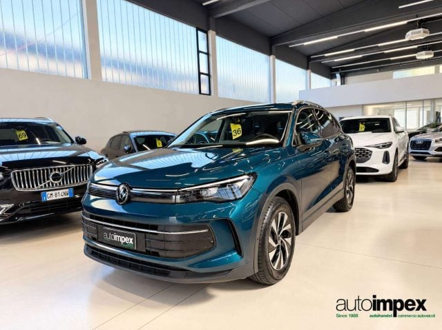 Volkswagen Tiguan 1.5 etsi 150cv dsg PANORAMA/IQ LIGHT/CAM - foto 3 di 4