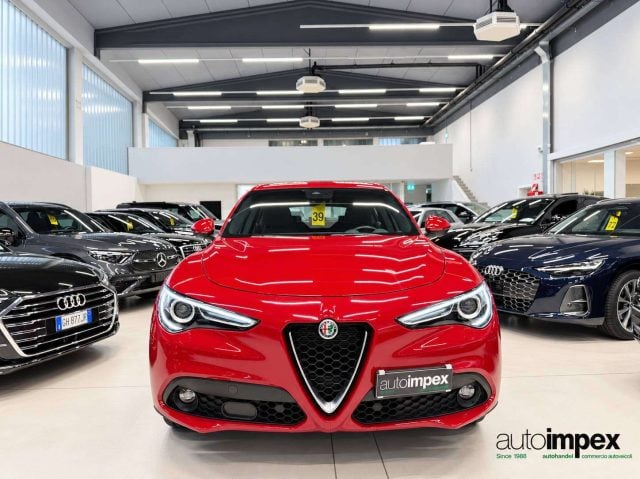 Alfa Romeo Stelvio Stelvio 2.2 t Super Business 160cv auto - foto 2 di 4
