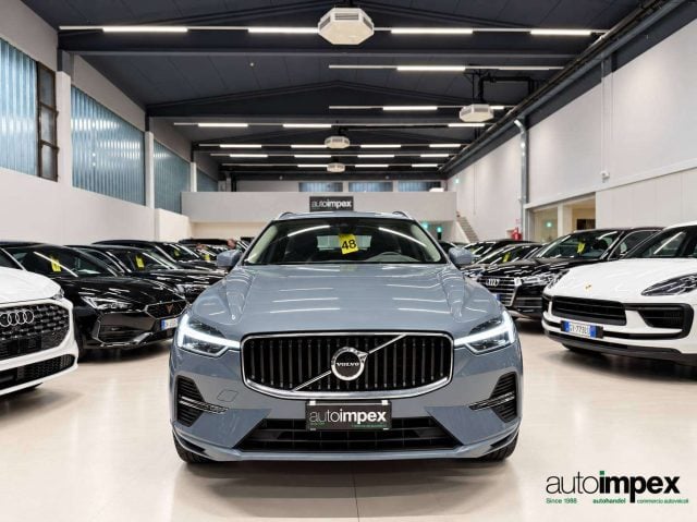 Volvo XC60 2.0 b4 Momentum awd auto CAM/LED/UNICO PROPR - foto 2 di 4