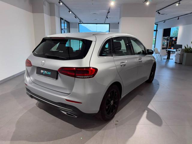 Mercedes-Benz B 180 d Automatic Sport - foto 4 di 4