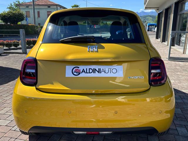 Fiat 500 Berlina Hybrid Icon - foto 3 di 4