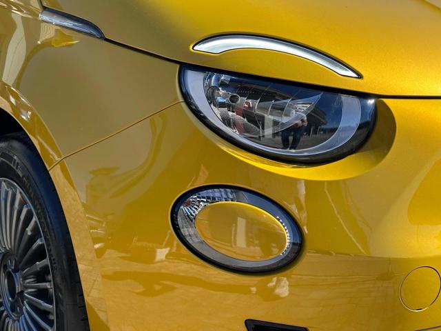 Fiat 500 Berlina Hybrid Icon - foto 4 di 4