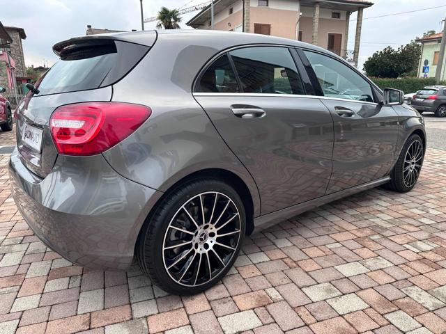 Mercedes-Benz A 250 Automatic Sport - foto 2 di 4