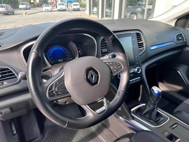 Renault Megane Sporter dCi 130 CV Energy GT Line - foto 4 di 4