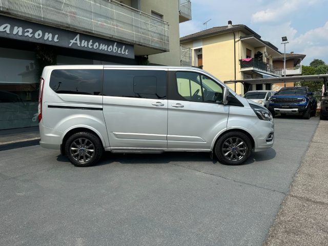 Ford Tourneo Custom 320 2.0 EcoBlue 150CV Titanium IVA ESPOSTA - foto 2 di 4