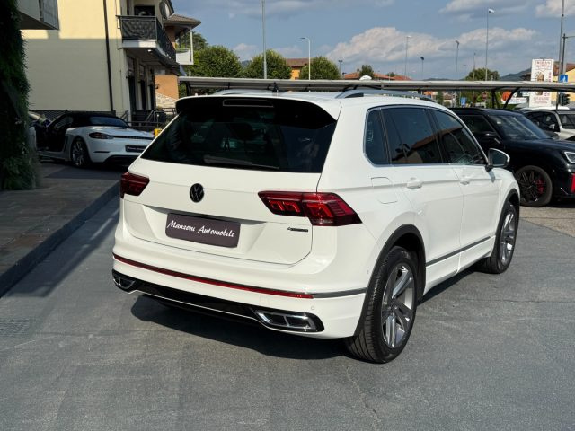 Volkswagen Tiguan 2.0 TDI 150 CV SCR DSG R-Line 4 MOTION - foto 3 di 4