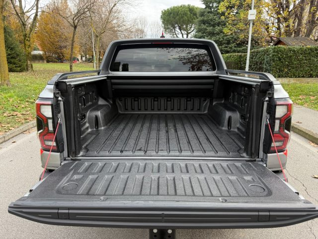 Ford Ranger Raptor 2.0 Ecoblue 4WD DC 5 posti, del 2024, 32.427 km, in vendita a San Paolo D Argon (BG)