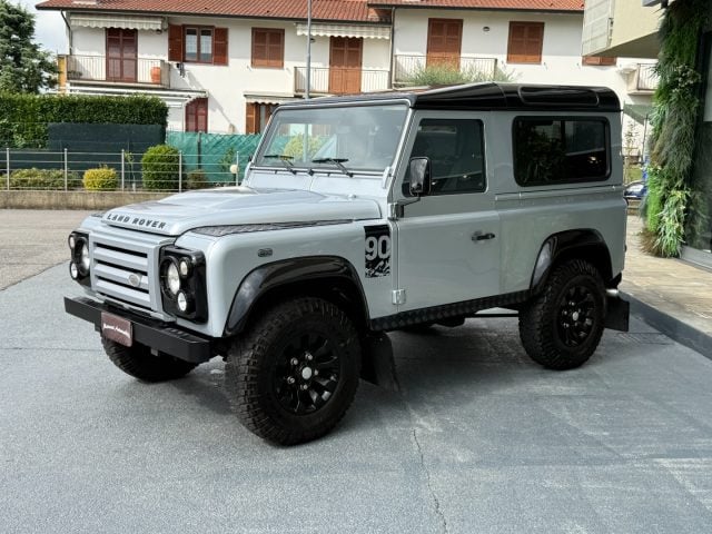 Land Rover Defender 90 2.4 TD4 Station Wagon LIMITED EDITION - foto 3 di 4