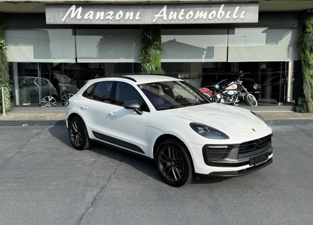 Porsche Macan 2.0 T IVA ESPOSTA UNICO PROPRIETARIO, del 2023, 39.600 km, in vendita a San Paolo D Argon (BG)