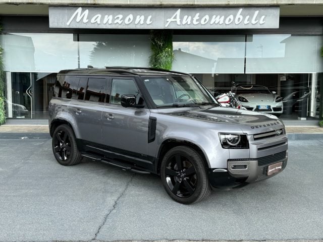 Land Rover Defender 110 3.0D I6 250 CV AWD Auto X-Dynamic HSE, del 2021, 39.500 km, in vendita a San Paolo D Argon (BG)