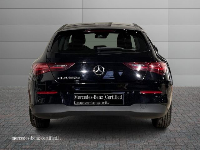 Mercedes-Benz CLA 180 d Automatic Shooting Brake Advanced - foto 4 di 4