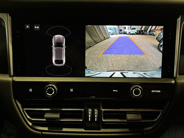 Porsche Macan 2 - foto 2 di 4