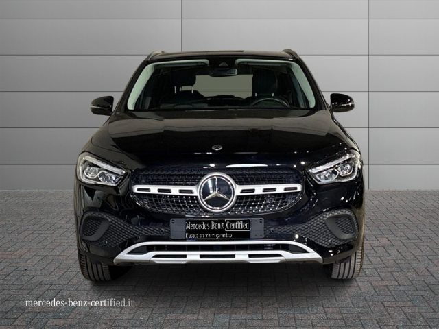 Mercedes-Benz GLA 180 d Automatic Business Extra - foto 3 di 4