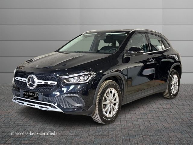 Mercedes-Benz GLA 180 d Automatic Business Extra usato a BOLOGNA