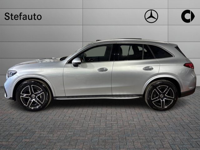 Mercedes-Benz GLC 220 d 4Matic Mild Hybrid AMG Line Premium - foto 3 di 4