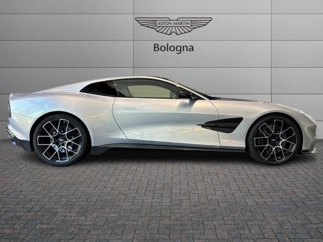 Aston Martin V12 Vanquish Coupé 5.2 auto - foto 2 di 21