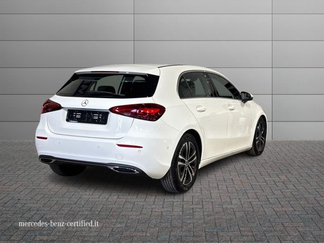 Mercedes-Benz A 180 Automatic Progressive Advanced - foto 2 di 4