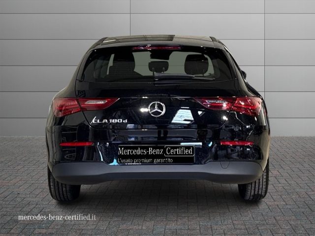 Mercedes-Benz CLA 180 d Automatic Shooting Brake Advanced - foto 4 di 4