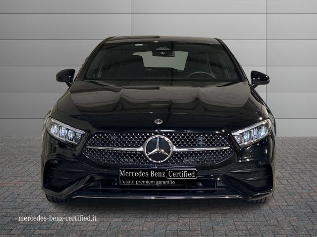 Mercedes-Benz A 180 Automatic AMG Line Advanced Plus - foto 3 di 4