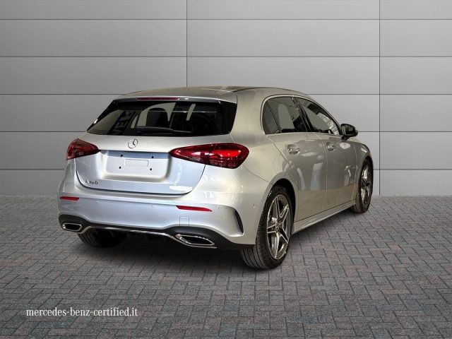 Mercedes-Benz A 180 Automatic AMG Line Advanced Plus - foto 2 di 4