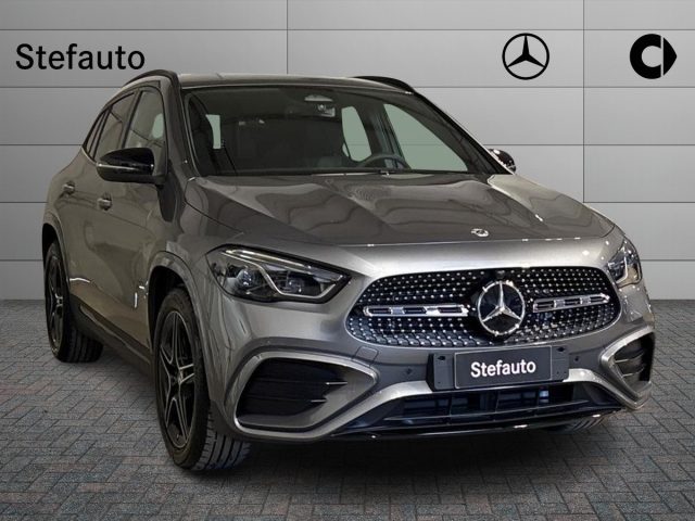 Mercedes-Benz GLA 180 d Automatic AMG Line Advanced Plus nuovo a BOLOGNA