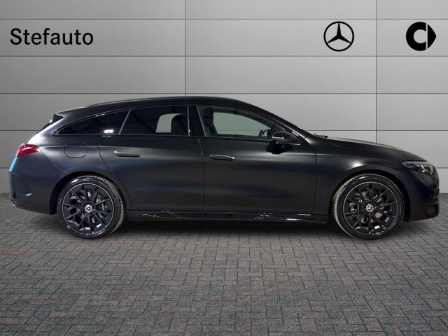 Mercedes-Benz CLA Shooting Brake 250+ EQ AMG Line Premium - foto 2 di 4