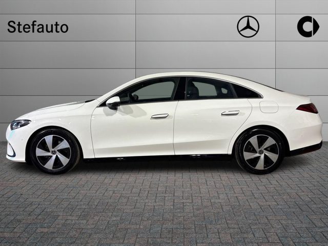 Mercedes-Benz CLA 180 Premium Auto - foto 3 di 4