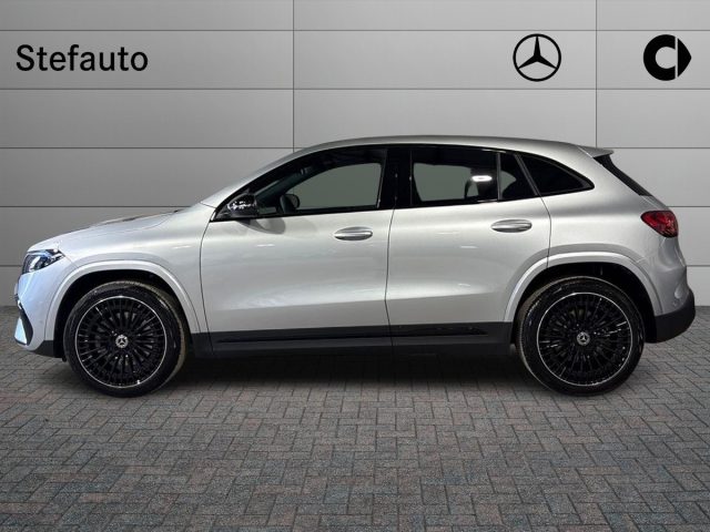 Mercedes-Benz EQA EQA 250+ AMG Line Advanced - foto 3 di 4