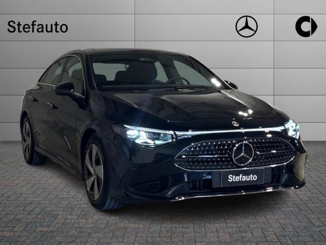 Mercedes-Benz CLA 200 Premium Auto nuovo a BOLOGNA