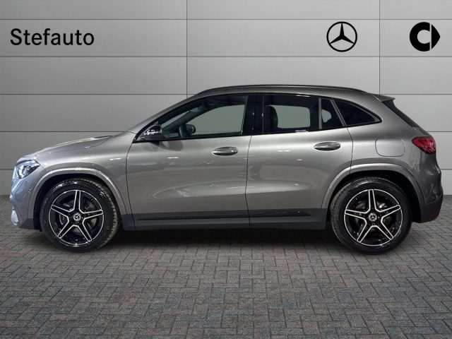 Mercedes-Benz GLA 200 d Automatic AMG Line Extra - foto 3 di 4