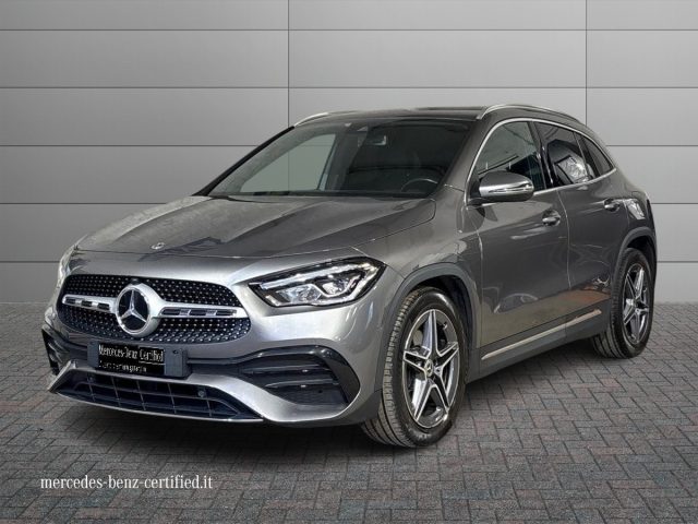 Mercedes-Benz GLA 220 d Automatic 4Matic Premium usato a BOLOGNA