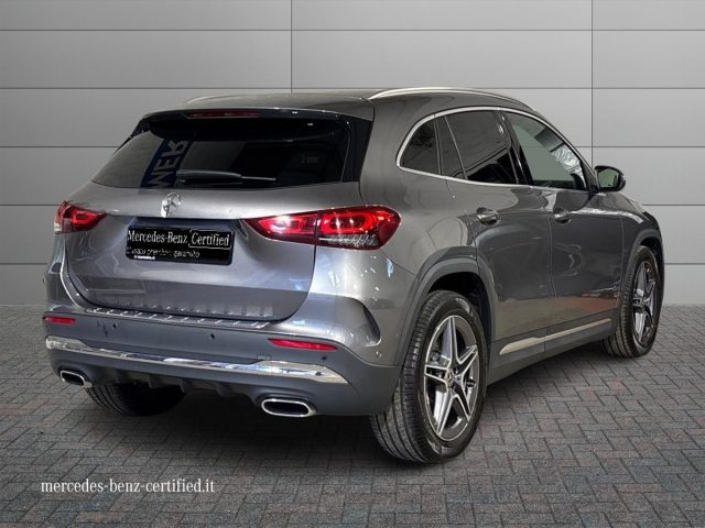 Mercedes-Benz GLA 220 d Automatic 4Matic Premium - foto 2 di 4