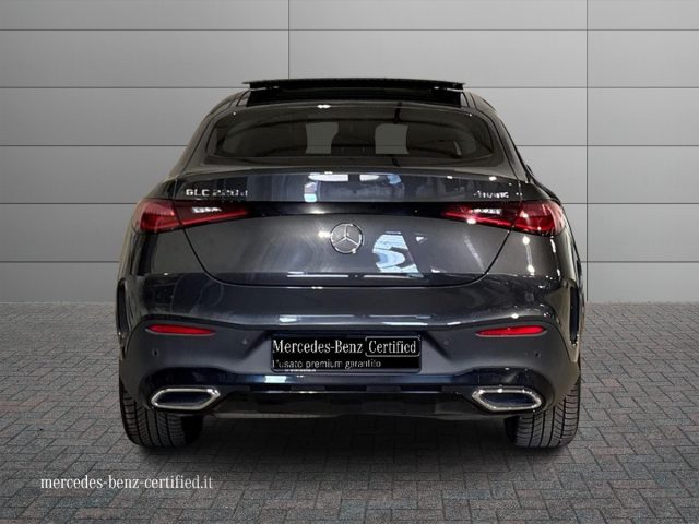 Mercedes-Benz GLC 220 d 4Matic Mild hybrid Coupé AMG Line Premium - foto 4 di 4