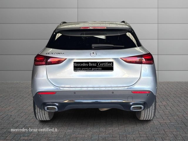 Mercedes-Benz GLA 200 d Automatic Progressive Advanced - foto 4 di 4