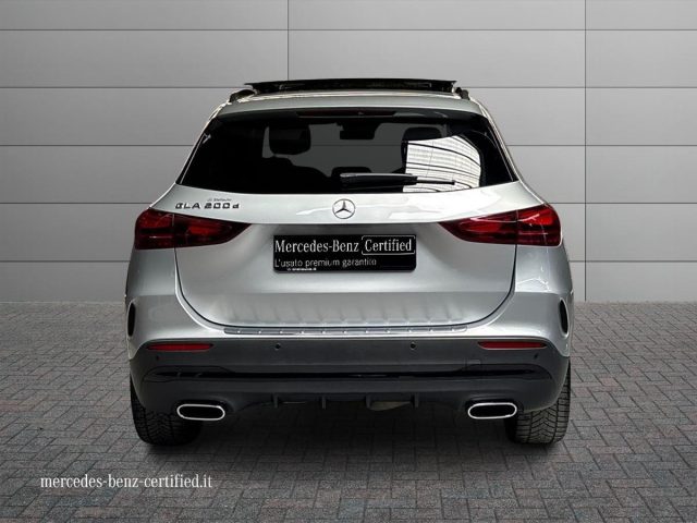 Mercedes-Benz GLA 200 d Automatic AMG Line Advanced Plus - foto 4 di 4