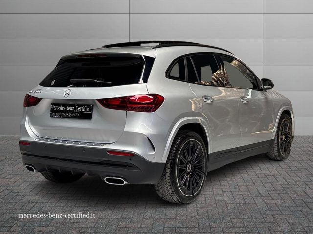 Mercedes-Benz GLA 200 d Automatic AMG Line Advanced Plus - foto 2 di 4
